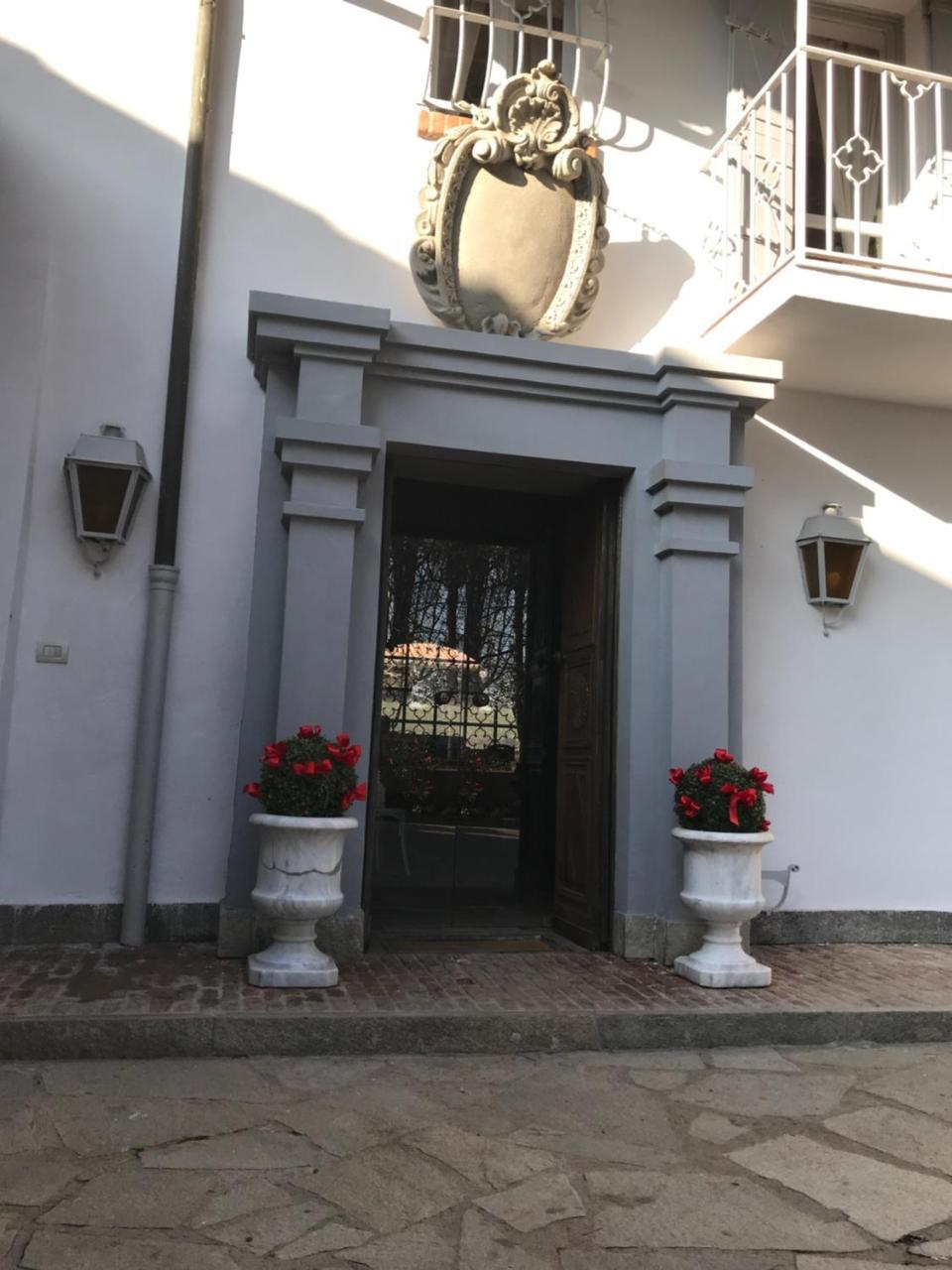 Antica Villa Cuneo- Guest House - "B&B E Non Un Hotel A Cuneo" Exterior foto