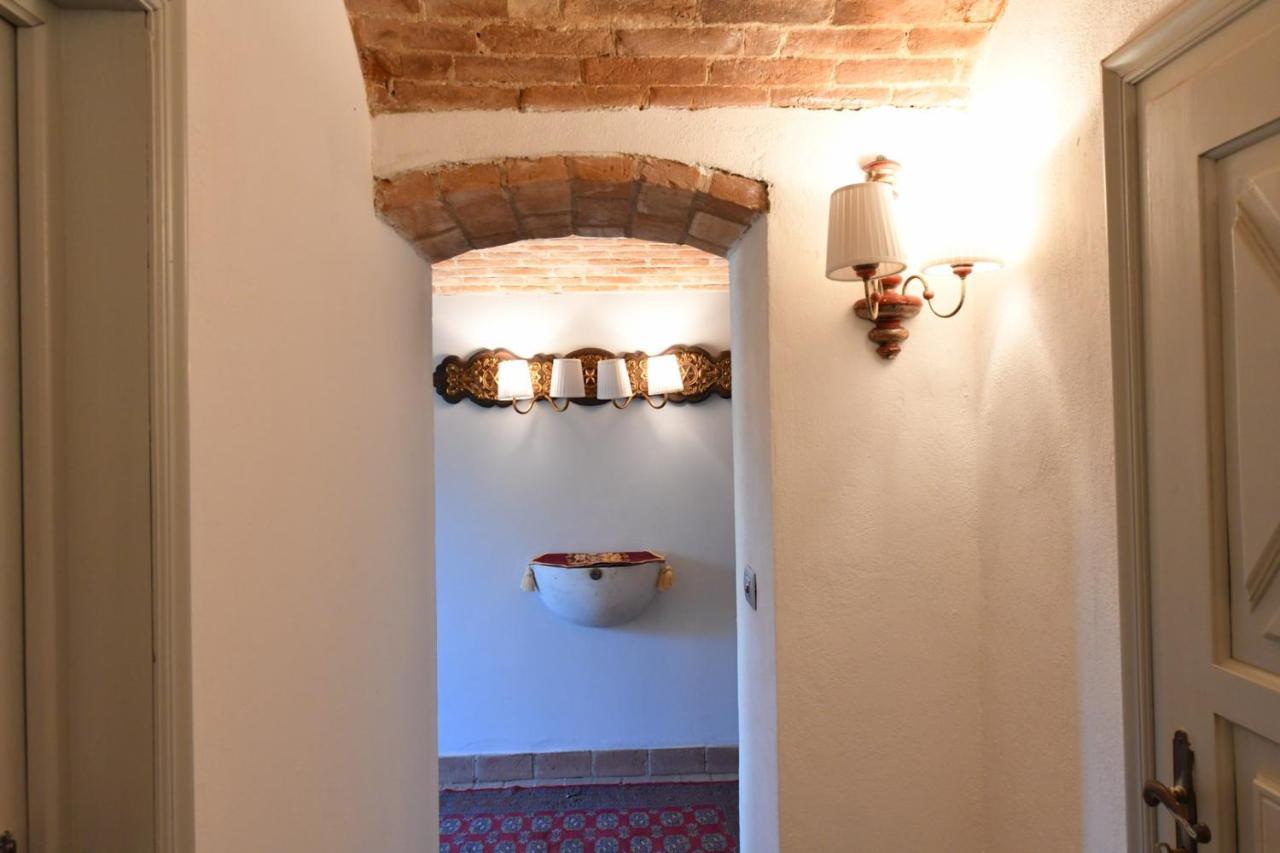 Antica Villa Cuneo- Guest House - "B&B E Non Un Hotel A Cuneo" Exterior foto