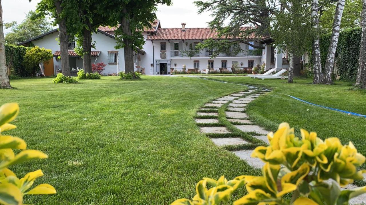 Antica Villa Cuneo- Guest House - "B&B E Non Un Hotel A Cuneo" Exterior foto